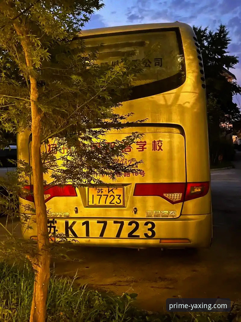 亚星娱乐平台深度解析：亚星R7T9房车实拍与选购完全指南